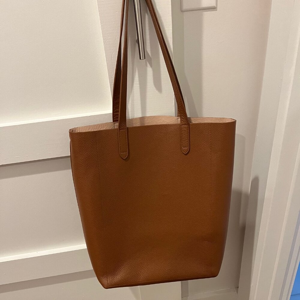 Cuyana tall structured leather tote